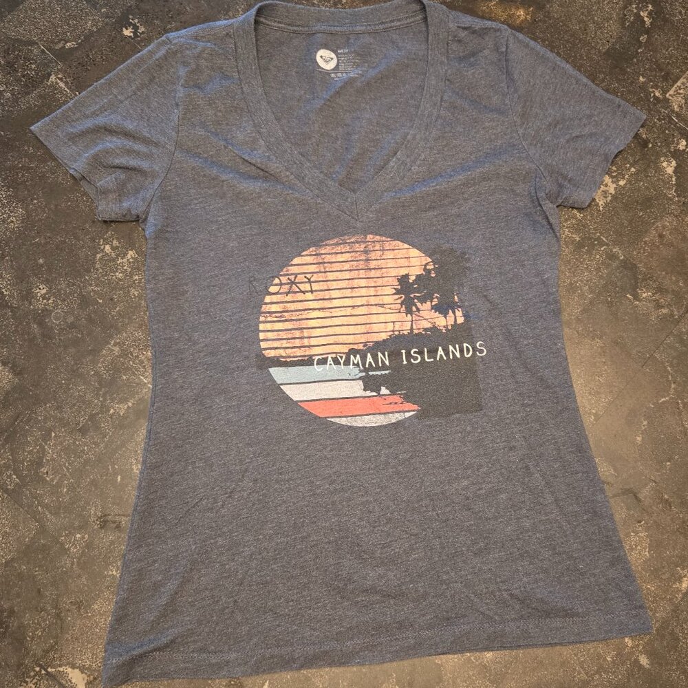 ROXY WOMENS CAYMAN ISLANDS GRAPHIC Tshirt -SIZE MEDIUM-LIKE NEW